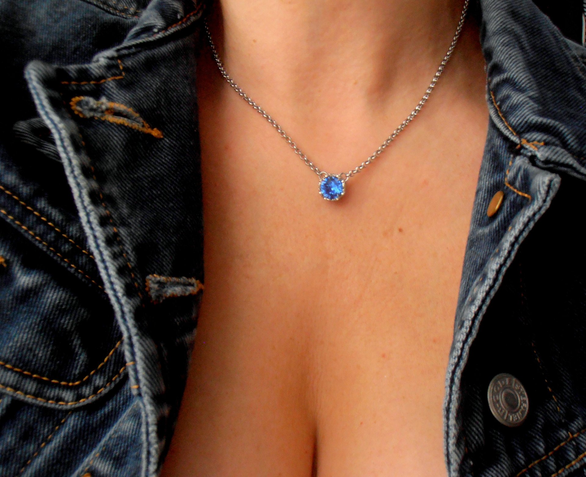 Blue Sapphire Minimalist Crystal Pendant, Solitaire Chain Filigree Necklace, Women jewelry, Wife Anniversary Gift