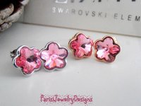 Flower Stud Crystal Earrings / Rose Gold Pierced Post Earrings / Dainty Daisy Earrings in Light Rose / Wedding / Bridal / Gift for her