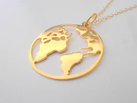 World Map Necklace / Gold Travel Pendant / Earth Pendetif / wanderlust jewelry / Weltkarte Halskette Charme / Laser Cut Global / Carte Monde