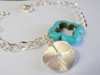 Turquoise Clover Bracelet / Natural Gemstone Chain Bracelet / Layered Charm Bracelet /Howlite Hammered Disc Bracelet / Birthday Gift For Her