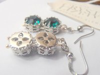 Emerald Grenn Art Deco Earrings / Women Bridal Crystal Jewelry / Dangle Drop Platinum filigree Round Setting / Birthday Gift for her