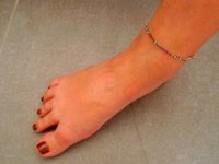 Minimalist Bare Foot Anklet, Summer Sandal Bracelet, Barely There Cupchain Crystal Body Jewelry for Her, Birthday Gift