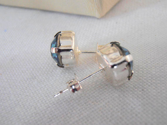 Sahara Blue Silver Earrings / Crystal Post Earrings / Pierced Stud Earrings / Silver plated Setting / Vintage Jewelry / Jewelry for her