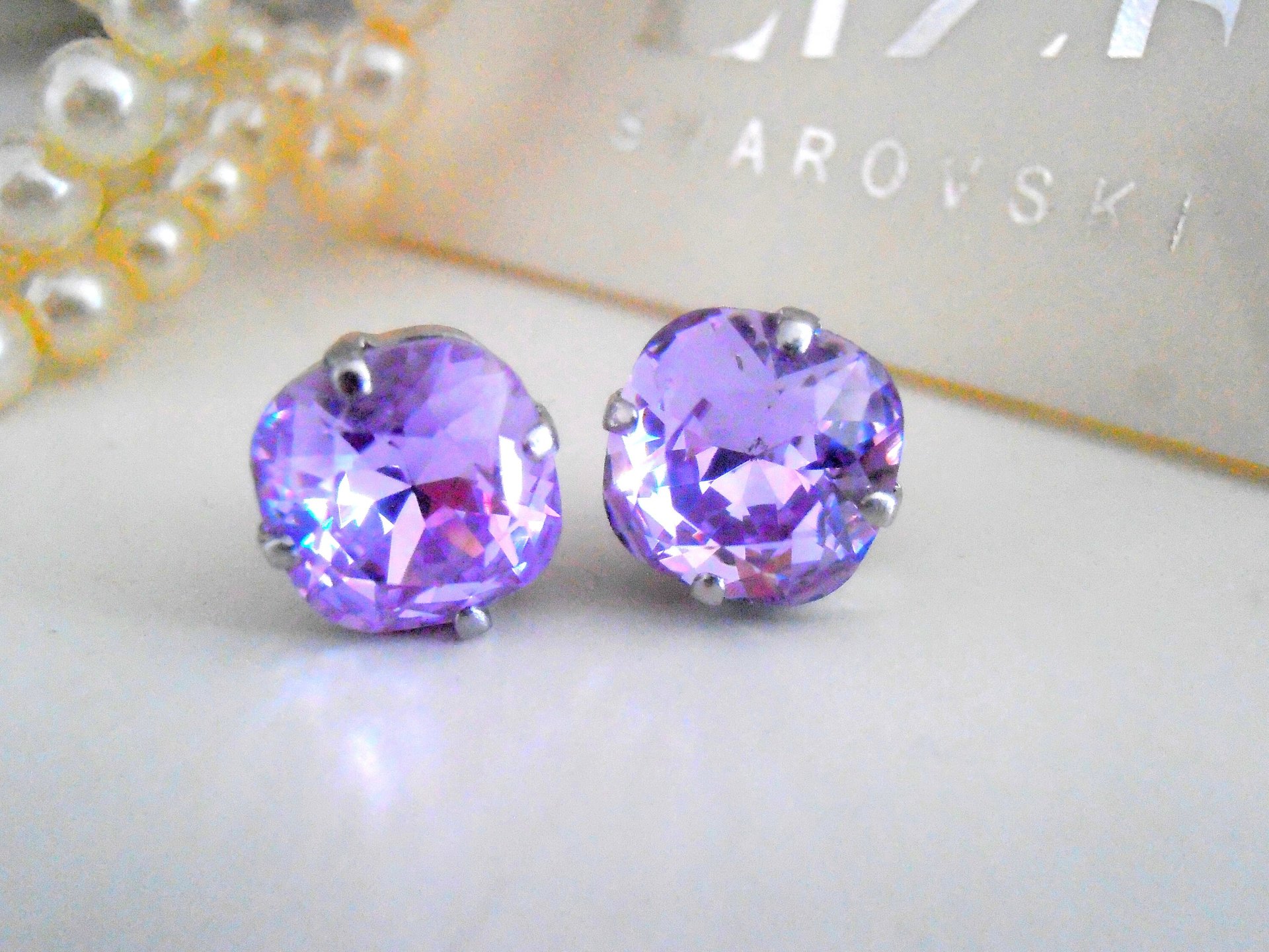 Lavender Purple Cushion Cut Earrings / Crystal Studs / 4470 Bridal Platinum Square Post Earrings / Wedding Purple Jewelry / Birthday gift