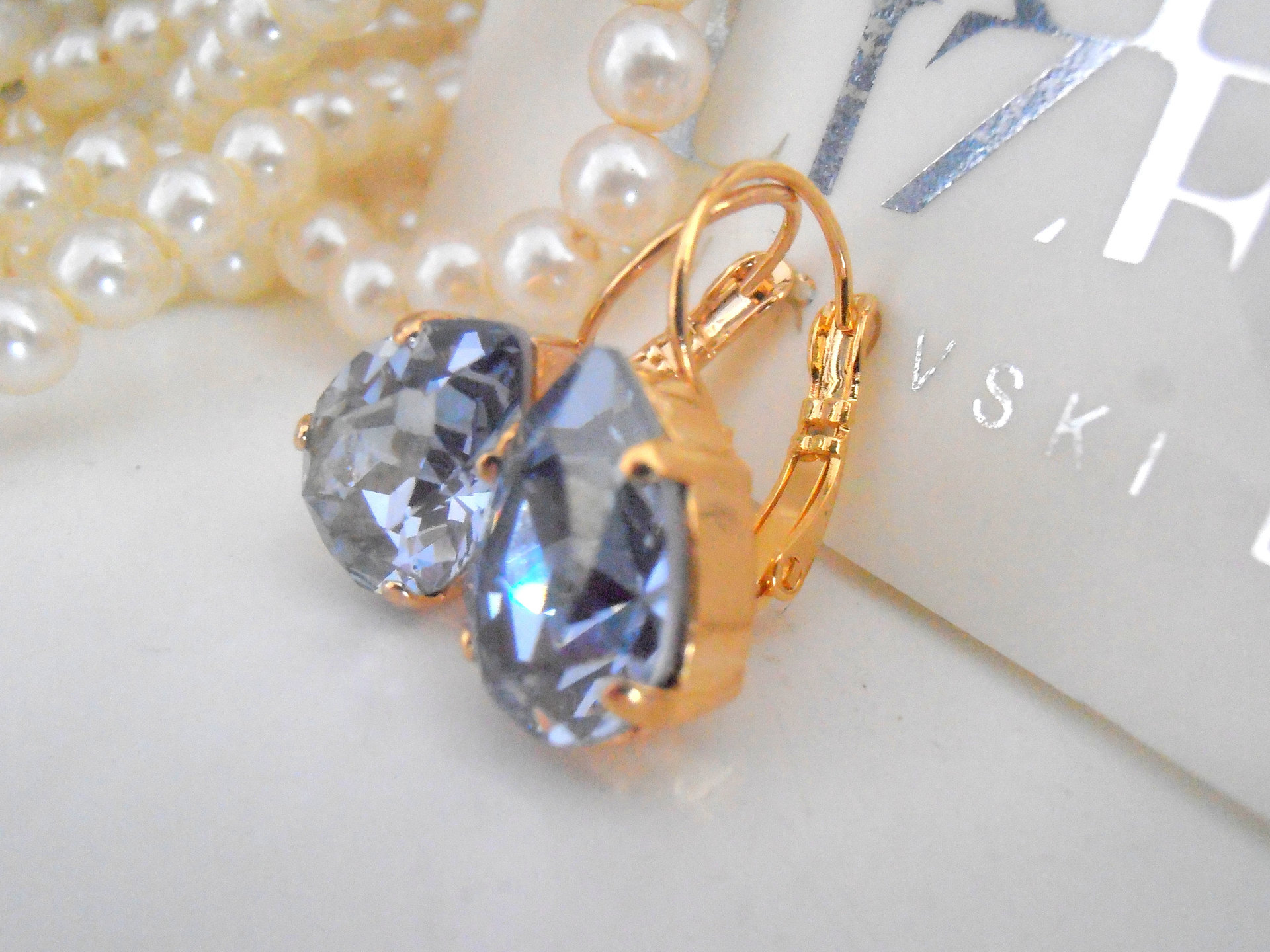 Blue Shade Pear Crystal Earrings / Wedding Jewelry / Teardrop Gold Earrings / Bridesmaids /  Leverback Setting / Birthday Gift