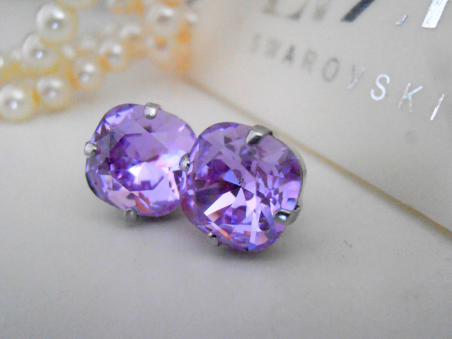 Lavender Purple Cushion Cut Earrings / Crystal Studs / 4470 Bridal Platinum Square Post Earrings / Wedding Purple Jewelry / Birthday gift