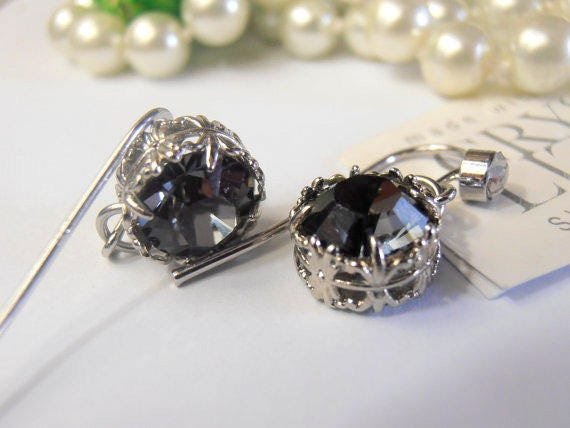 Silver Night Crystal Leverback Earrings / Art Deco Dangle Drop Earrings / Filigree Jewelry / Gift for her