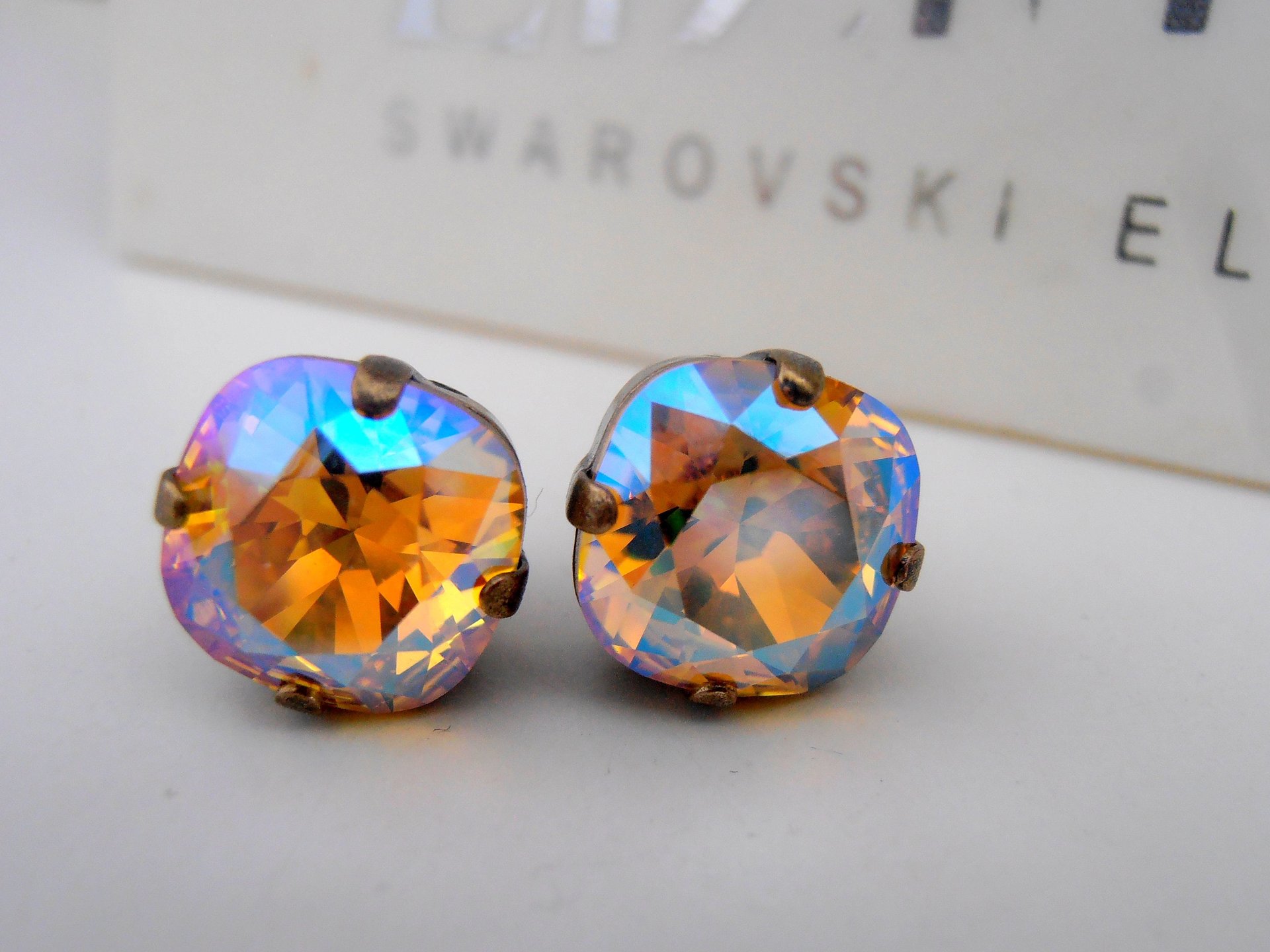 Light Topaz Shimmer Cushion Cut Earrings with  Crystals 4470 / 10mm Antique Bronze Studs / Post Pierced Dainty Jewelry / Birthday