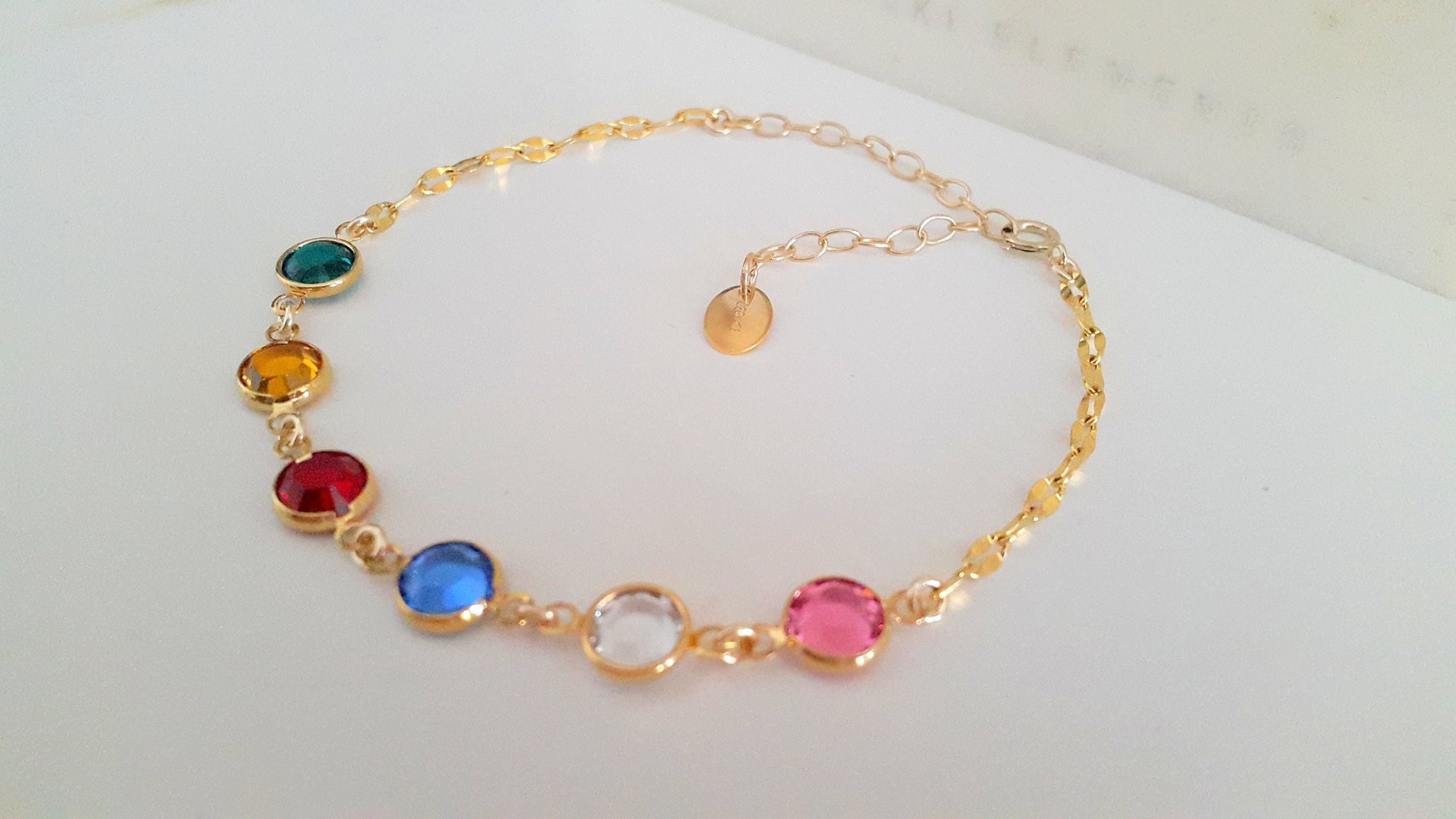 Personalised Birthstone Family Bracelet in Gold Filled, Layering Jewelry for Grandma, Minimalist Mom Birthday Gift for her