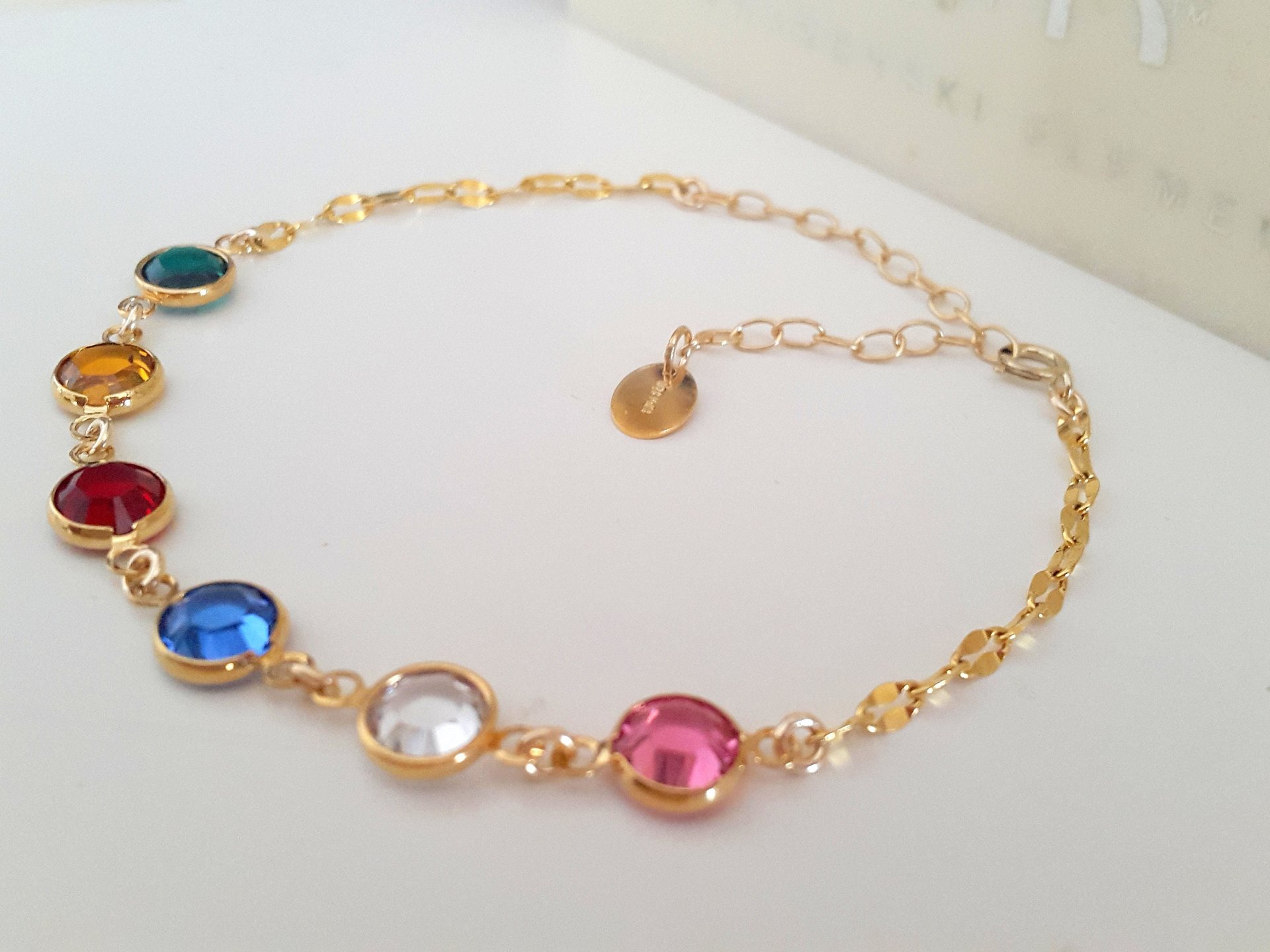 Personalised Birthstone Family Bracelet in Gold Filled, Layering Jewelry for Grandma, Minimalist Mom Birthday Gift for her