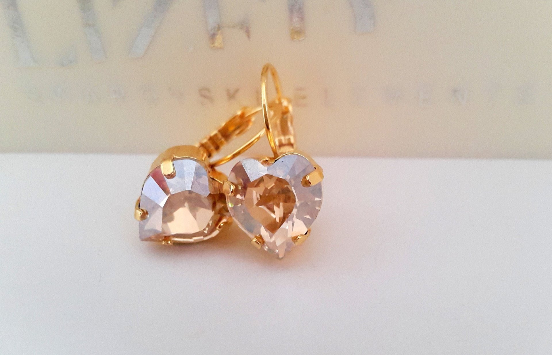 Gold Heart Earrings / Valentine's day Gift / Lever-back Setting 11x10mm / Golden Shadow Heart Shaped Drops