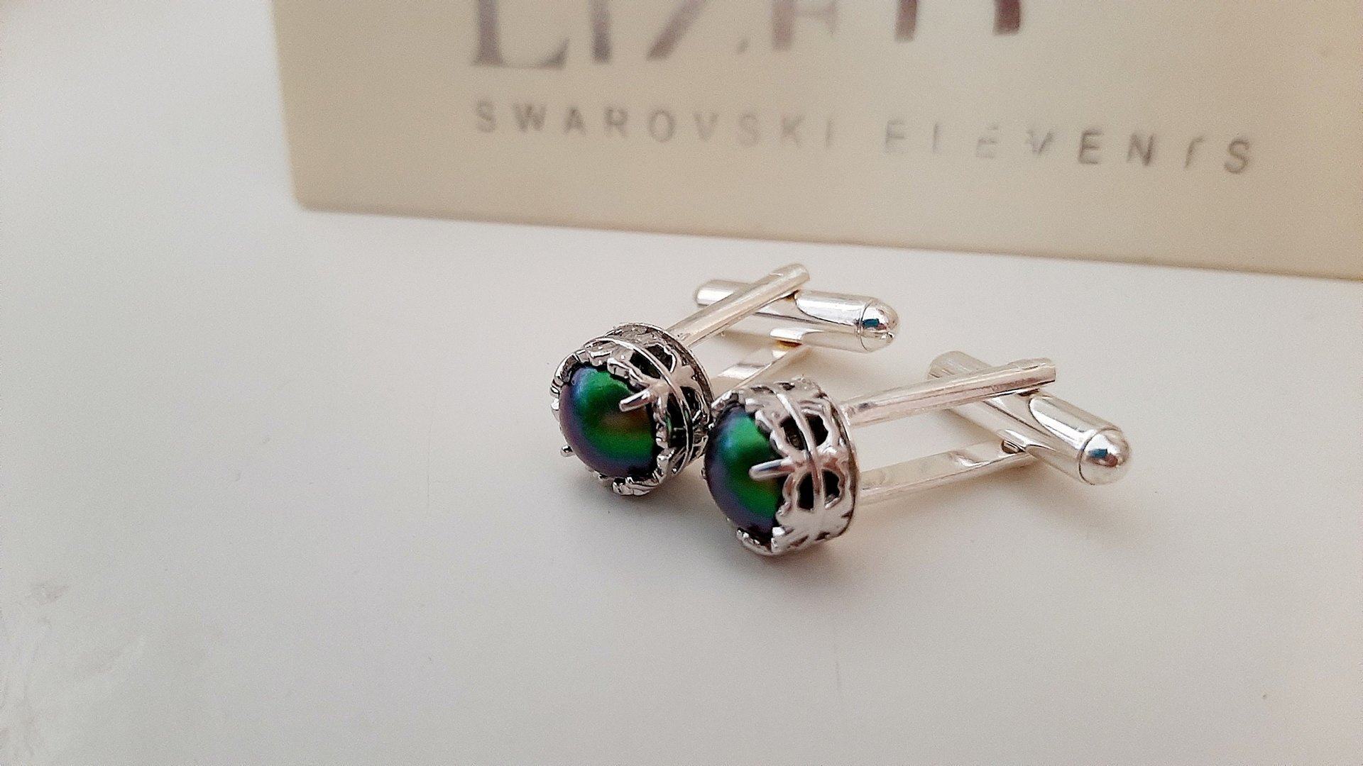 Scarabaeus Green Pearl Shirt Cufflinks for Groom, Art Deco Wedding Day Jewelry, Men Bridal Suit and Tie Groom Cuffs