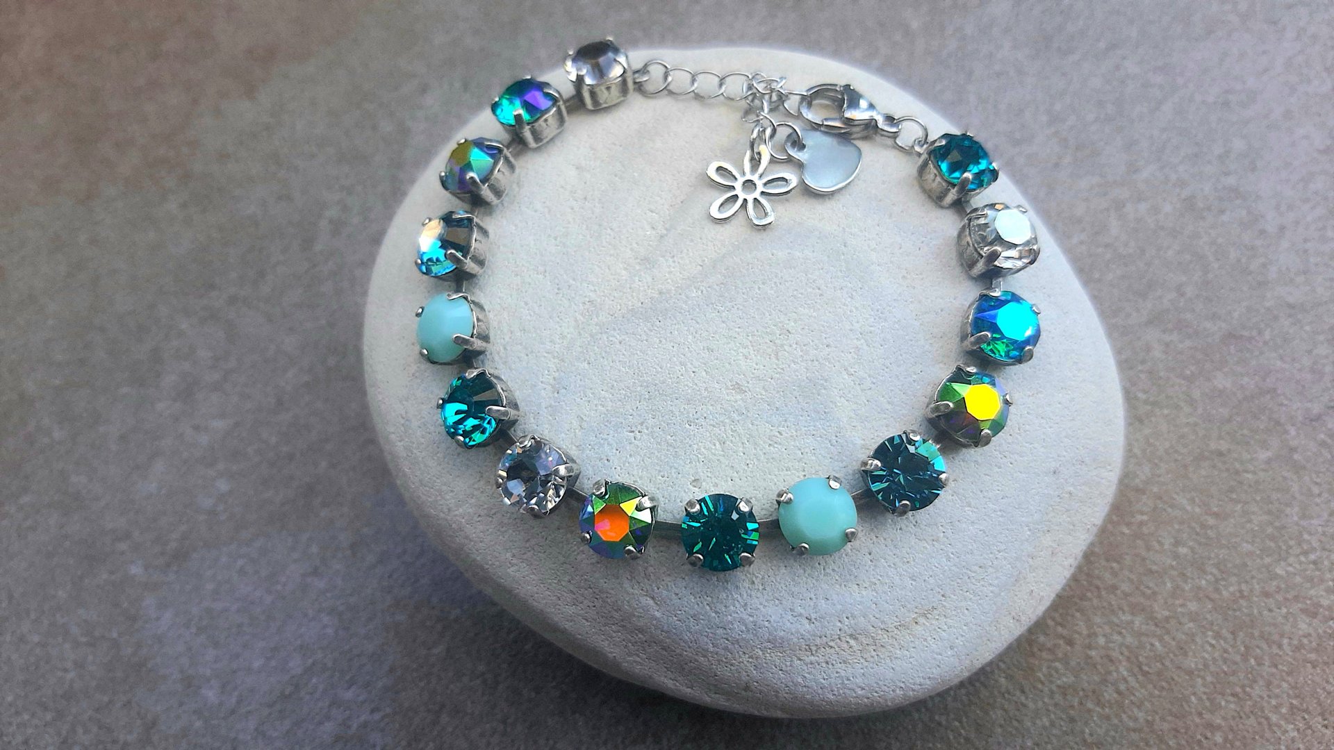 Mint/Blue Multi-colors Crystal Bracelet, Tennis Cup chain, Georgian jewelry, Antique Silver, Women Gift