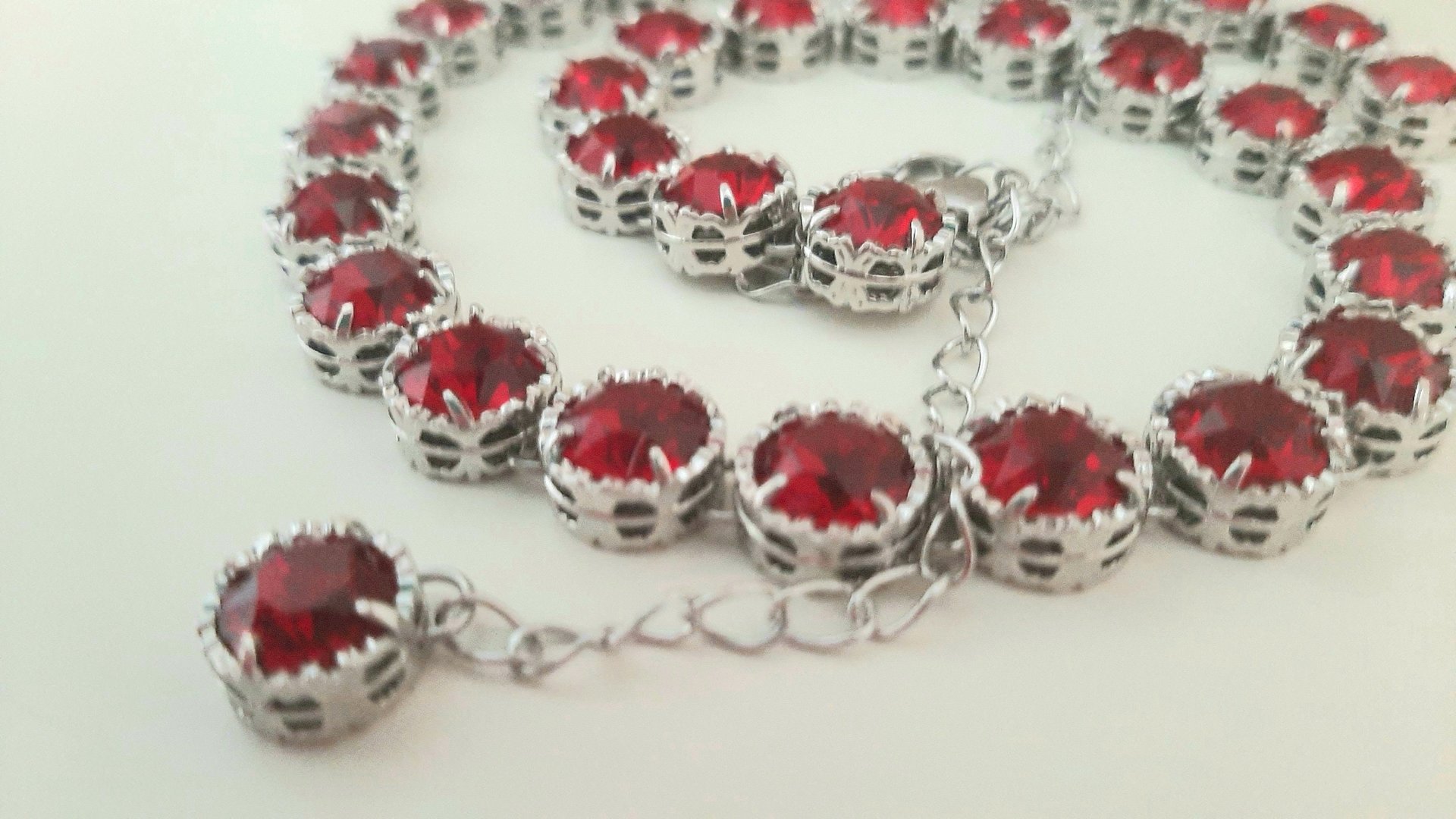 Ruby Red Collet Necklace in Platinum, Art Deco Crystal Choker, Anniversary Jewelry for Women, Birthday Gift for Mom