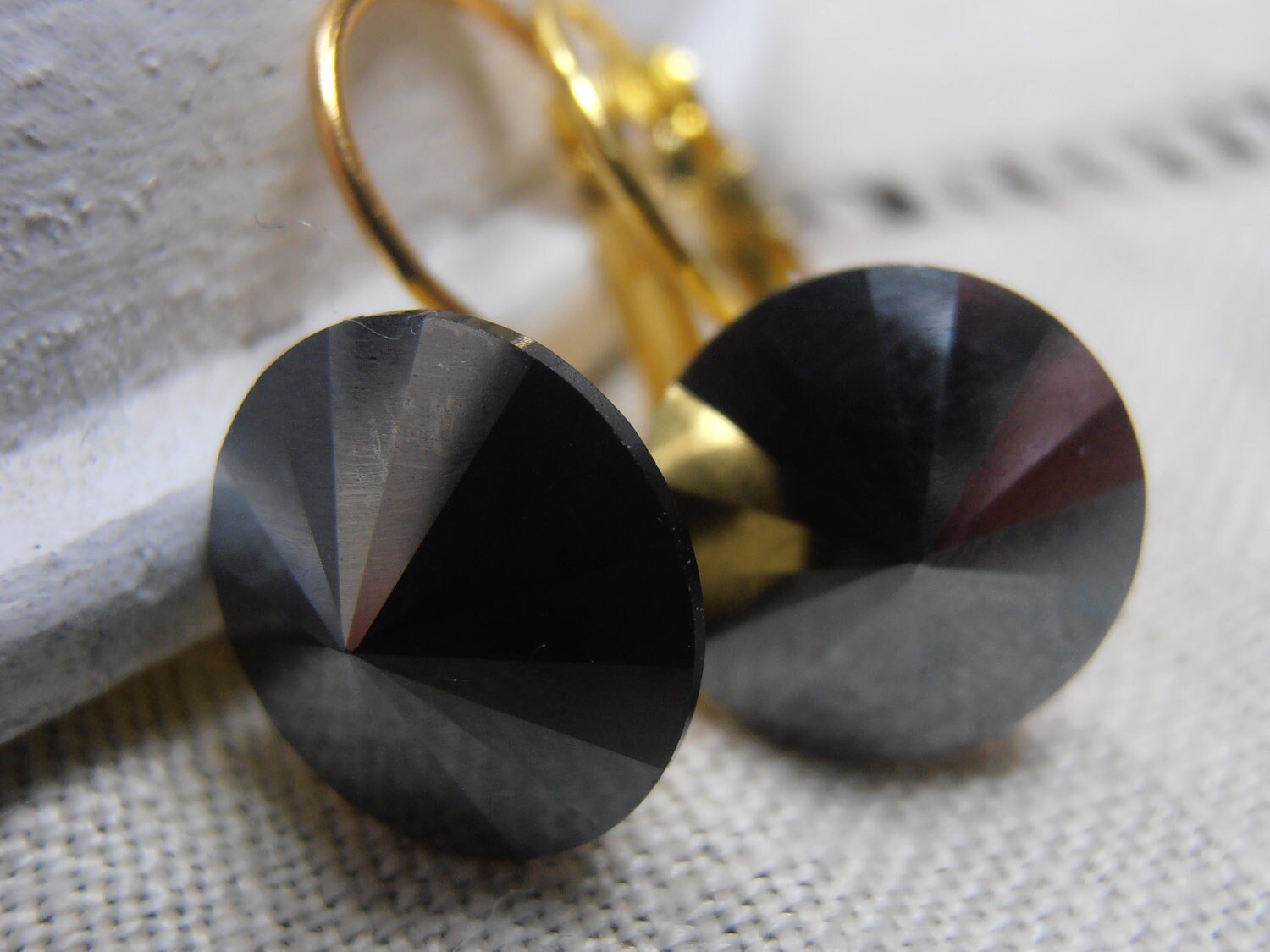 Jet Black Hematite Rivoli Gold Earrings / Mother's day Gift / Dangle Drop / Lever back Setting / Christmas Gift