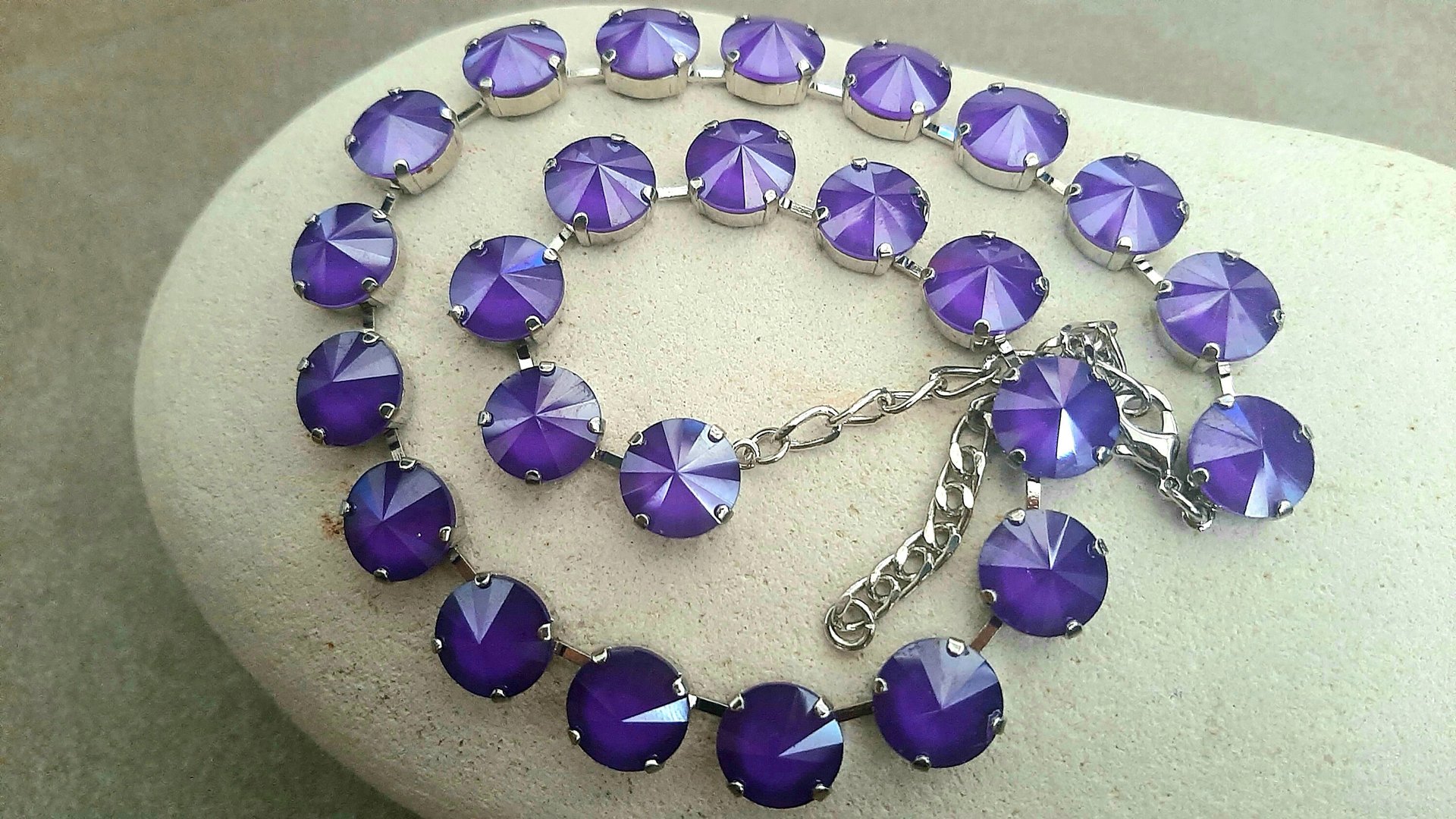 Lilac Purple Crystal Bib Necklace - Rivoli Tennis Choker in Silver - Round Collet - Summer Jewelry for Women - Statement Necklace - Birthday Gift