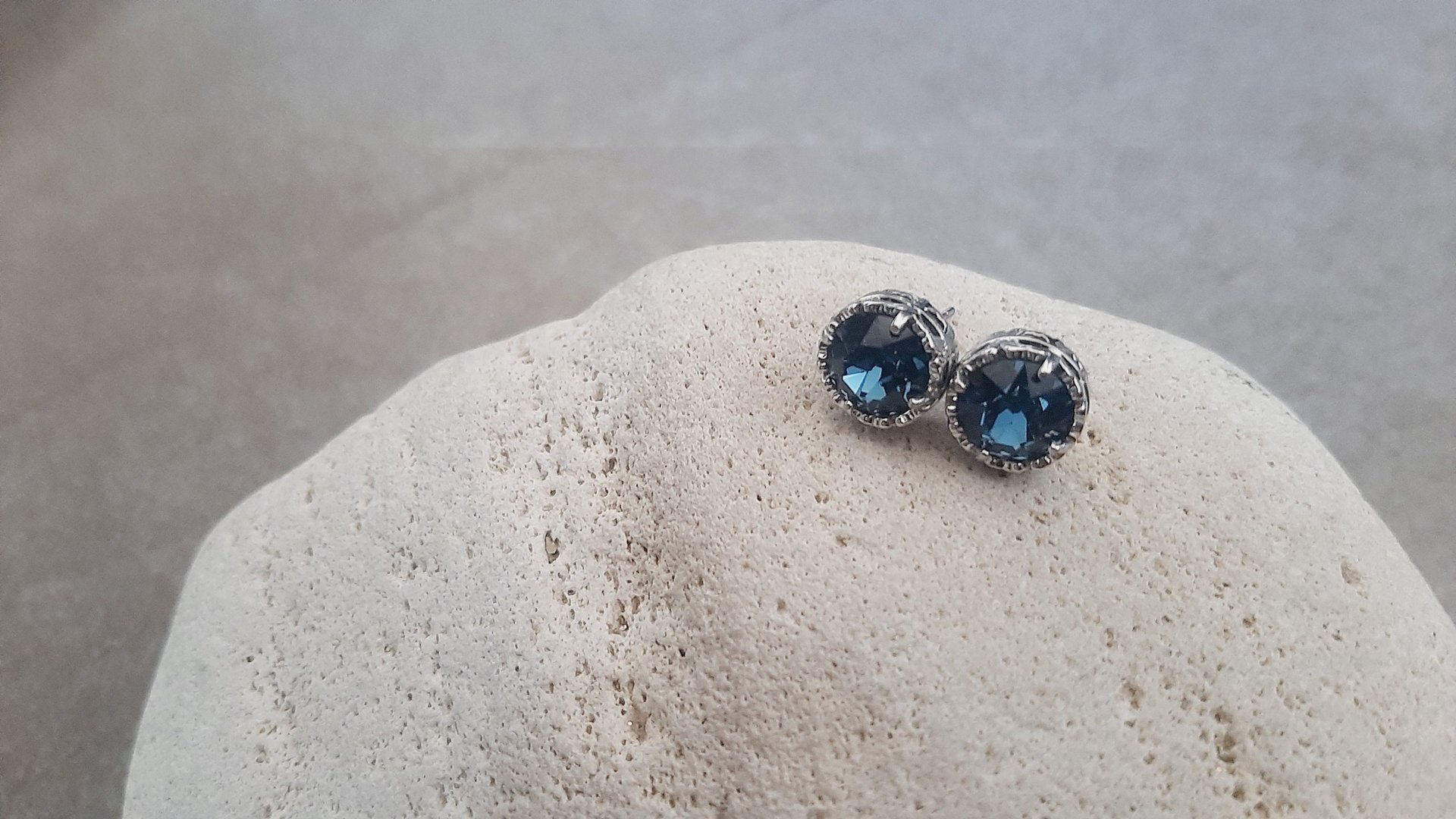 Handcrafted Platinum Filigree Stud Earrings with Dark Sapphire Blue Montana Crystals Art Deco Post Pierced Women's Birthday Gift