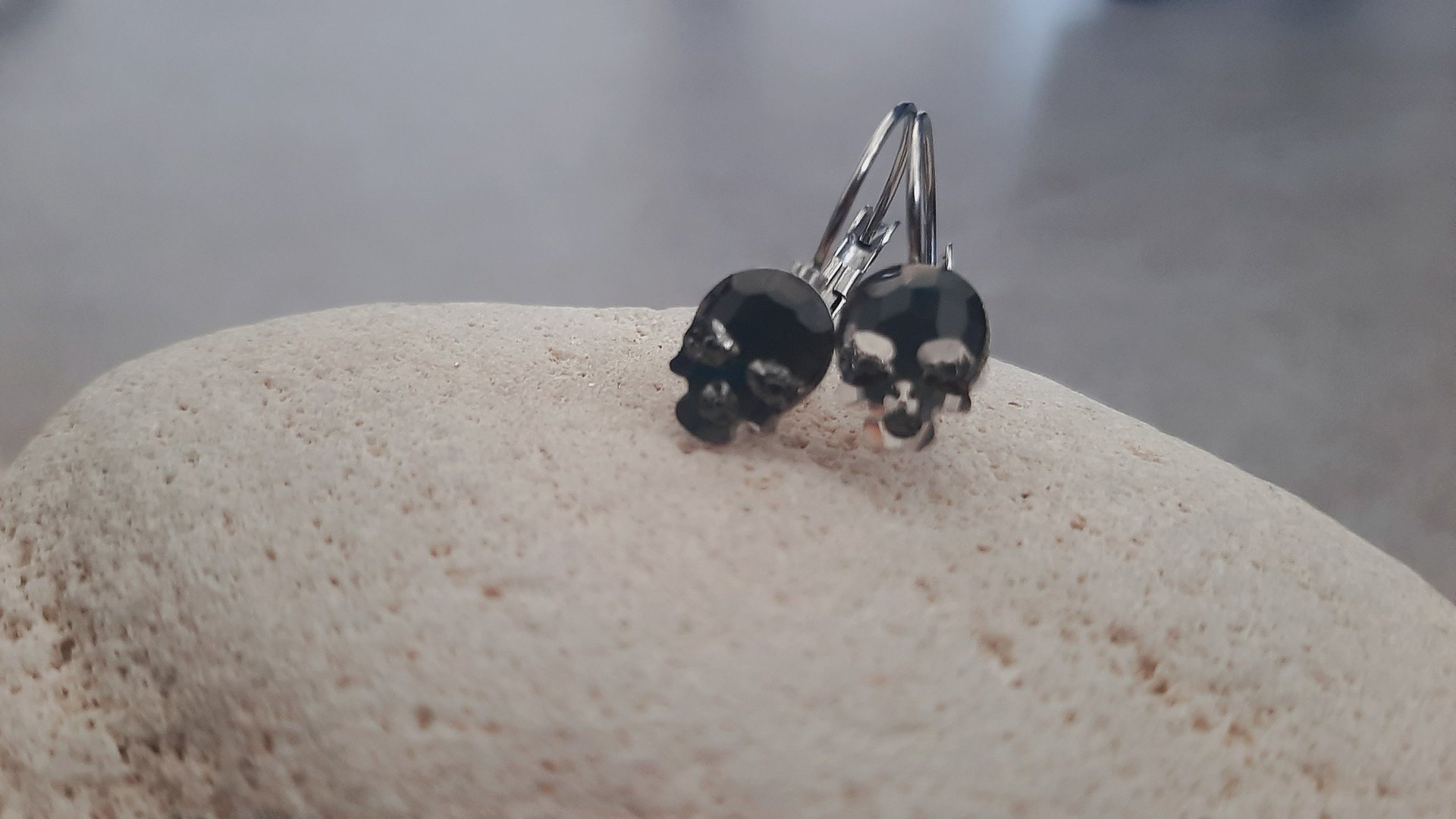 Crystal Jet Skull Halloween Drop Earrings/Ring | Black Gothic Party Jewelry | Women Birthday Gift