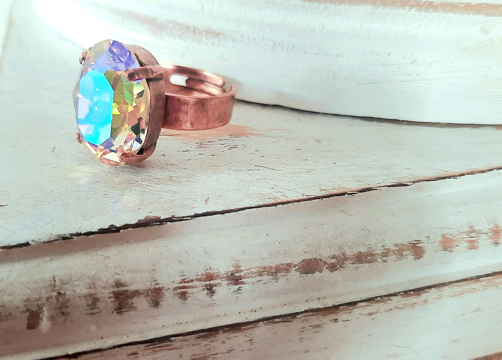 Aurora Shimmer Crystal Adjustable Band Ring in Antique Copper, Women Statement Jewelry, Oval Rings for Girls