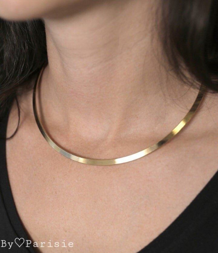 Gold Torque Necklace in Stainless Steel | Women Rigit Necklace