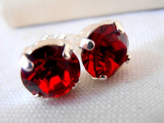 Siam Red Post Earrings with Chaton Crystals • Valentine's Day Gift • Silver Stud Pierced Earrings • Women Jewelry • Round Setting 10mm •