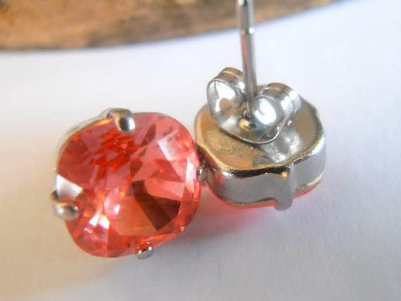 Rose Peach Stud Square Earrings / Crystal Studs / Crystal Cushion cut 4470 / Pearced Post Earring / Gift for her