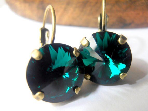 Emerald Green Dangle Bronze Rivoli Earrings / Antique Jewelry / Vienna Drop Setting / Christmas Gift