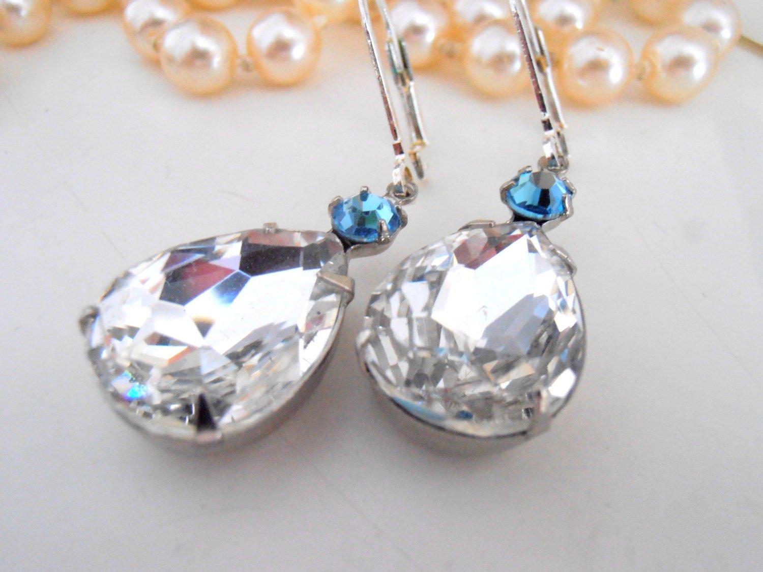 Crystal Clear Dangle Coctail Earrings / Long Wedding earrings 14x10mm / Aquamarine Pear Droplet / Silver Leverback setting