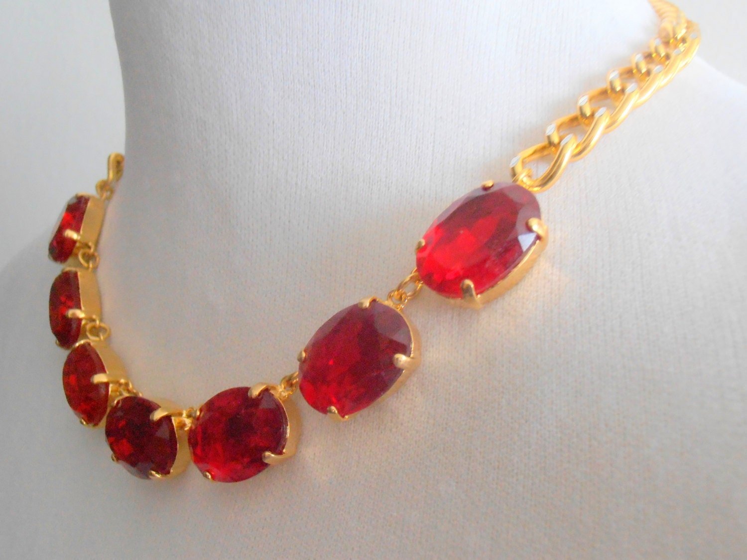 Red Collet Rhinestone Necklace, Crystal Choker, Anna Wintour, Gold Jewelry, 13x18mm Oval, Mother's day gift