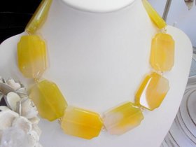 Buttercup Yellow Collet Necklace / Statement Agate Gemstone Bib / Anna Wintour Choker / Birthday Gift