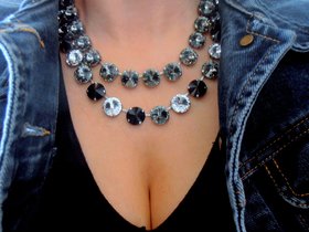 Anna Wintour Necklace with Gray Black Rivoli Crystals, Statement Rhinestone Collet, Wedding Cup chain, Bridal Jewelry, Women Gift