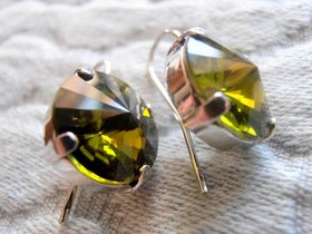 Olivine Green Rivoli Drop Earrings / 12mm Dangle / Hook Silver Earrings / Crystal Khaki Green / Vintage Jewelry / Gift For Her